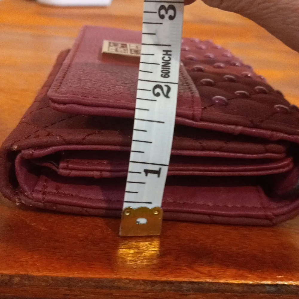Wallet Purple Compact Sassy with a zipper spacious Classy damage on interiors